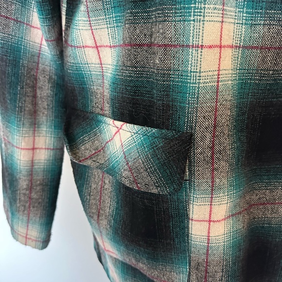 BILLABONG wool blend coat. - Picture 2 of 8